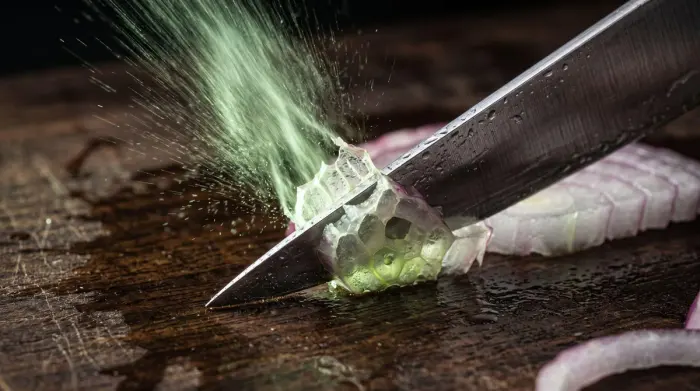 onion cutting tear compound